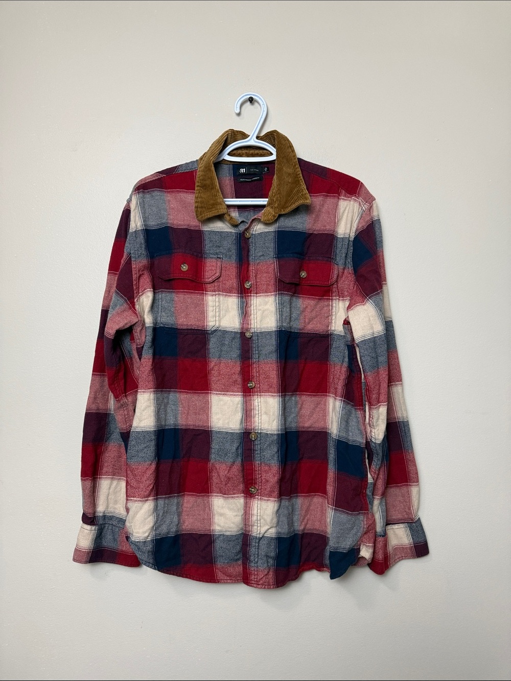 Simons Red Navy Cream Plaid Shirt size XL